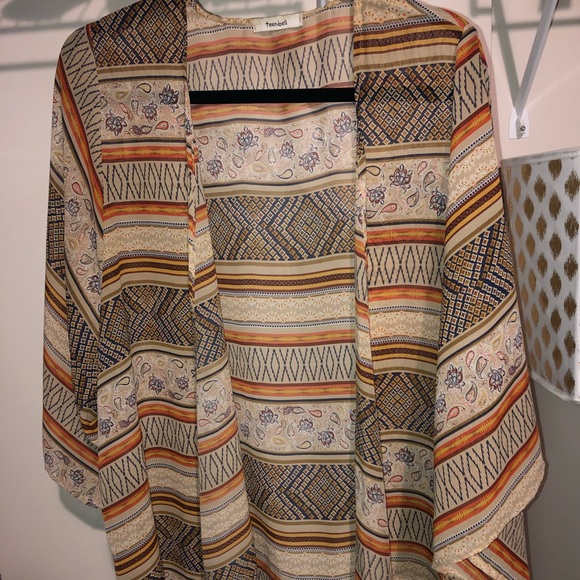 Long sleeve Kimono - Picture 1 of 3